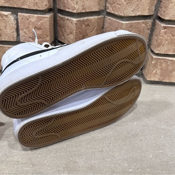 sold!!! - Picture 4 of 5